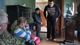 Перелом ноги (пранк)/Broken leg (prank)