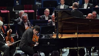 Rachmaninov: Piano Concerto No 3 in D minor (extract) - BBC Proms