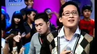 Dygta "Ku Merindukan Mu",performed at Dahsyat (12/05)(Courtesy RCTI)