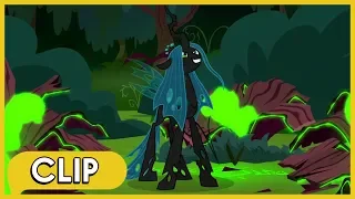 La reina Chrysalis clona a las Mane 6 - MLP: La Magia de la Amistad [Español Latino]