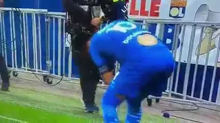 Lyon vs Marseille has been suspended after Dimitri Payet was hit by water bottle from stands