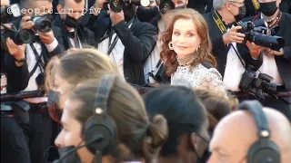 Isabelle Huppert - Projection du film Aline au Festival de Cannes - 13.07.2021