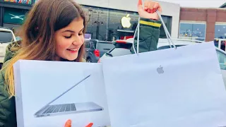 Шоппинг в Apple Store Америка Распаковка MacBook Pro