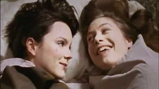 Nan and Florence {Tipping the Velvet} - You raise me up