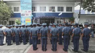 La Policía de Filipinas renueva a todo el cuerpo de Caloocan por infracciones