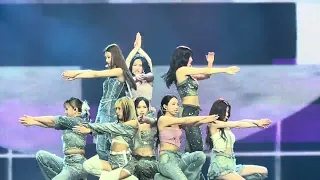 [FANCAM] 6-28-23 Twice (트와이스) World Tour Ready To Be - Chicago Day 1 - Talk That Talk