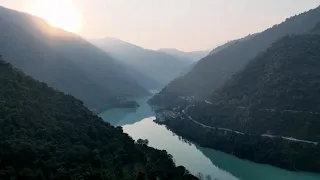 L'Himalaya, une bombe climatique qui menace l'Inde • FRANCE 24