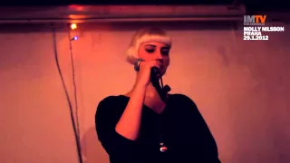 Molly Nilsson "I Hope You Die" (Final Club, Praha, 29.1.2012)