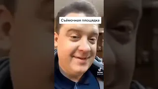 пес за кадром