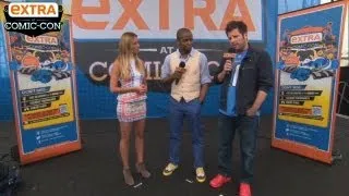 'Extra at Comic-Con': 'Psych' Stars Dule Hill and James Roday