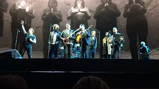 U2 Mothers Of The Disappeared w/ Eddie Vedder & Mumford & Sons, Seattle 2017-05-14 - U2gigs.com