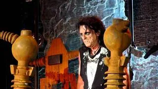 Alice Cooper " Clones ( We're All )  " , August 17 , 2011 , LC , Columbus Ohio , 2 cam