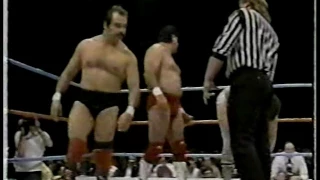 The Guerrero Brothers vs Rock 'n' Roll RPMs & Catus Jack