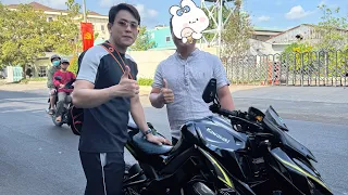 Giao Kawasaki Z1000 phục vụ anh em tận tình