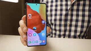 В руках Samsung Galaxy A51. Тетрис от Самсунг?  / Арстайл /