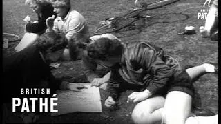 Girl Cyclists (1954)