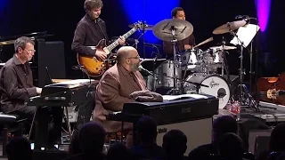 "Playthings of Luv" - Ed Motta & hr-Bigband