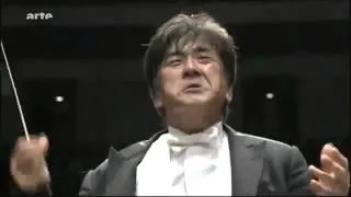 10000 Japanese singing Beethoven's Ode to Joy in Osaka Japan -  Oda a la alegría