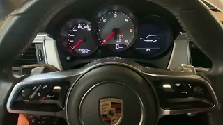 Porsche Macan Oil level check