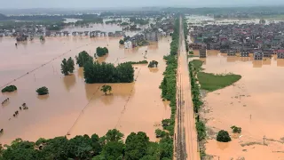River burst, China dam continues discharge! Many villages in Guangdong are now under water
