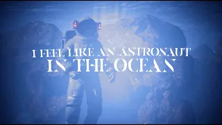 Masked Wolf - Astronaut In The Ocean (Official Lyric Video)