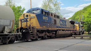 More locomotives out of storage! CSX Q372 echoes through West Davis with two YN2 dash 9s (4k UHD)