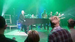 Elio Pace presents Billy Joel's You May Be Right .What a party!