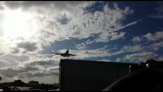 Avião  Iron Maiden Pouso Ed Force One  Fortaleza 23/03/2016