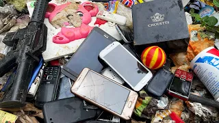 Looking for a used phone in the trash || Restoration broken phone ASUS