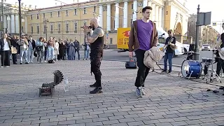 УЛИЧНЫЕ МУЗЫКАНТЫ ПИТЕРА гр.МЕДВЕДЬ (3) 09.04.24.