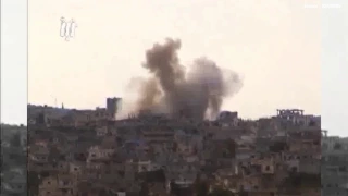 Air strikes hit Syrian city of Deraa