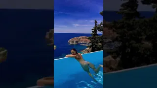 an infinity pool over Dubrovnik 😍