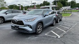 2021 Toyota Highlander XLE w/ Bench Seating Smithtown, Stonybrook, Huntington, Ronkonkoma, Lake...