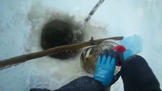 Проверка крючков на налима 06 12 2023