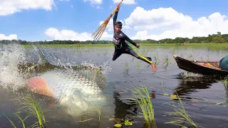 New Fishing Style With Boat🖤Amazing Village Bamboo Tools Teta/Kotch Fishing Video In Flood Water