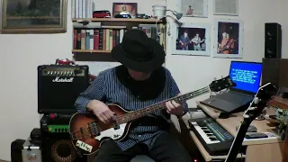 Living next door to Alice, Smokie Bass Cover