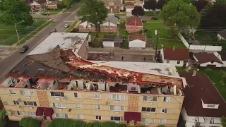 Roof torn off Bellwood apartment building