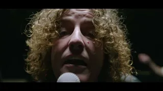 The Pigeon Detectives - Falling To Pieces (Official Video)