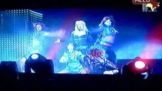 Britney Spears - Road To Miami - Onix Hotel Tour 2004 - MTV Italia SubITA