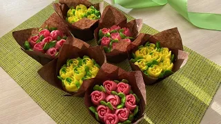 Тортики со съедобными цветами