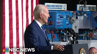 Biden promotes economy in battleground Wisconsin