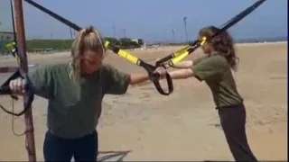 Israeli army combat fitness training (idf girls in Israel Defense Forces as women female soldiers)