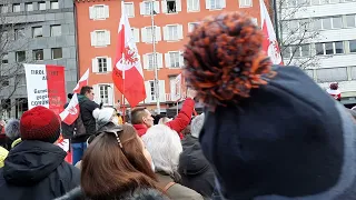 Tirol steht auf. Demonstration gegen die Corona Zwangsmaßnahmen in Innsbruck, 12.12.2021.