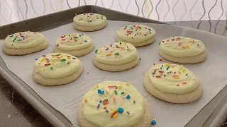 making your own lofthouse cookies