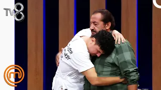 Samet Mehmet Şef'e Sarılarak Ağladı! | MasterChef Türkiye