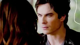 Elena e Damon