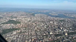 LGA Landing with flyby of NYC