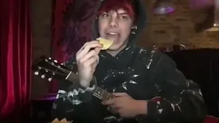 yungblud chipotle stream but its just dom eating chips