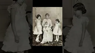 Queen Mary with Queen Elizabeth II and Princess Margaret #shortvideo #shorts