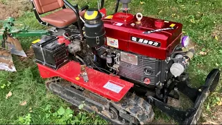 25hp Chinese Crawler tractor ploughing and walkaround